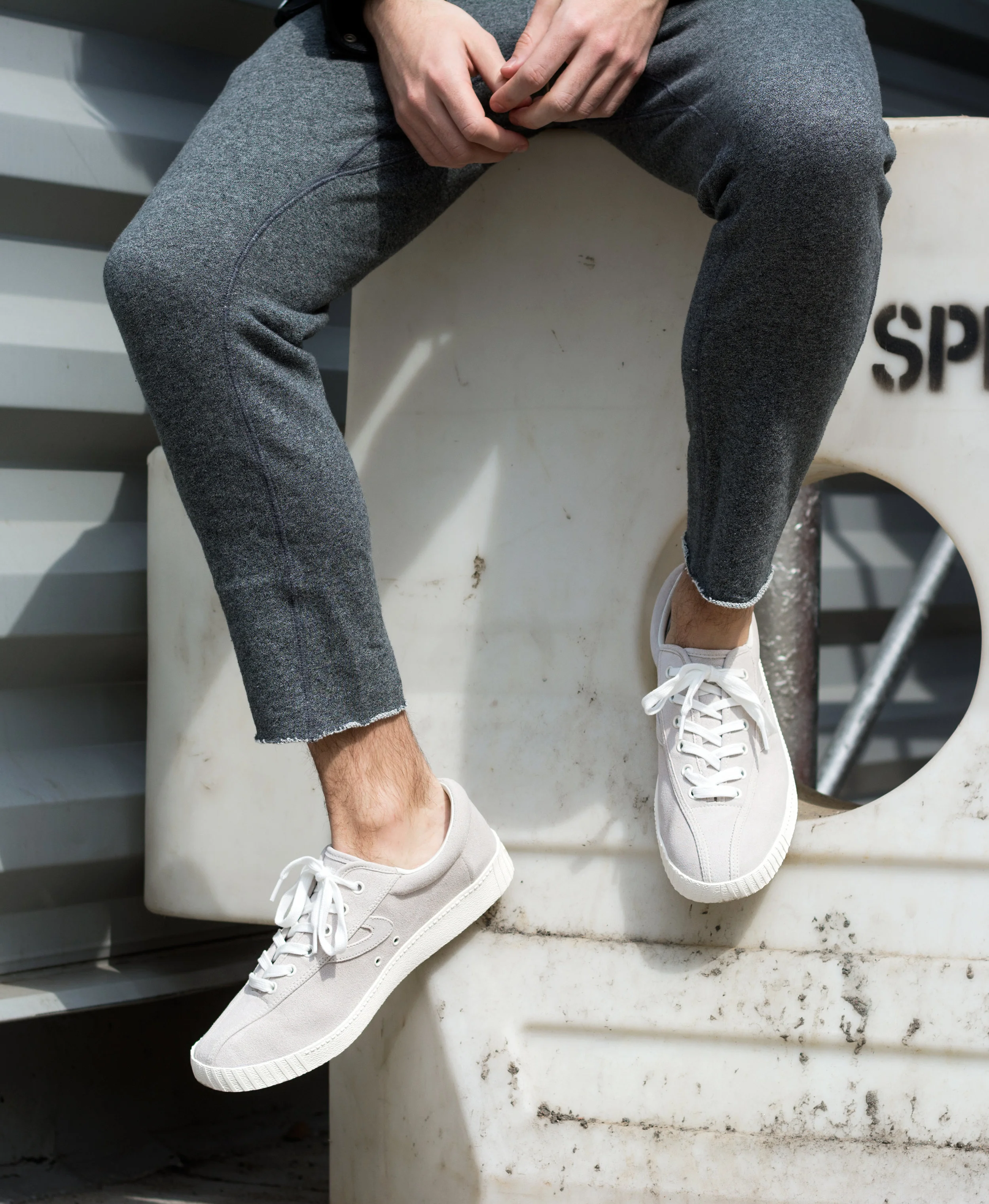 Modern sweatpants shop